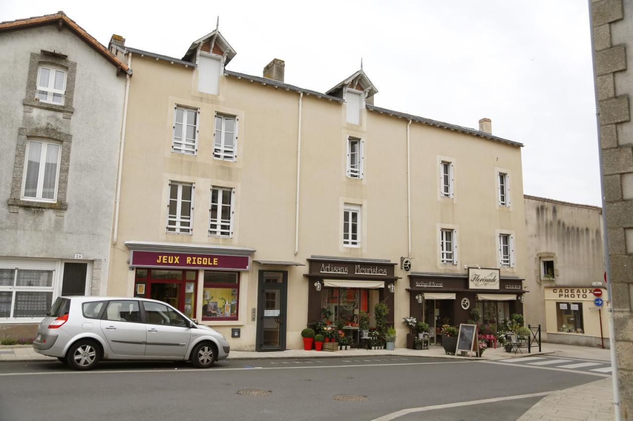 Appart-Alma Saint-Laurent-sur-Sevre Εξωτερικό φωτογραφία